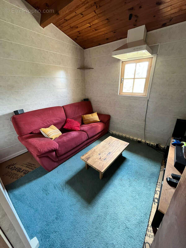 Maison T5 avec dépendance de 55m2 sur 1081m2 de terrain - photo 9