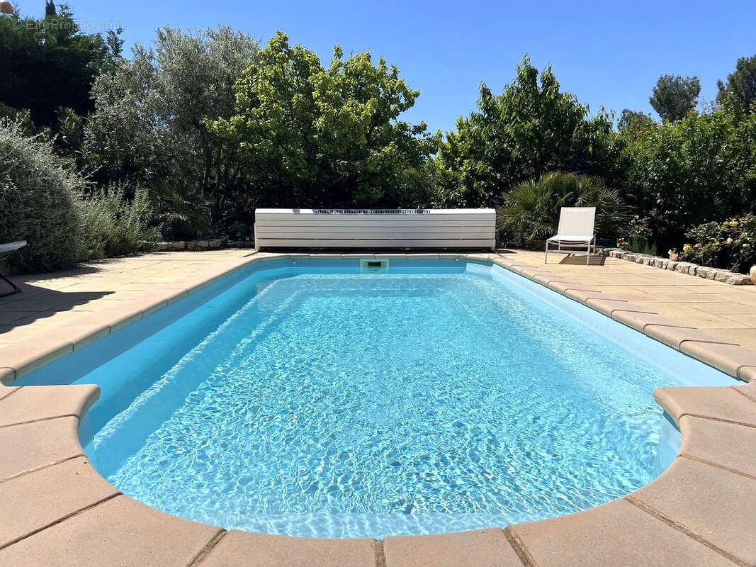 Maison à VILLENEUVE-LES-AVIGNON