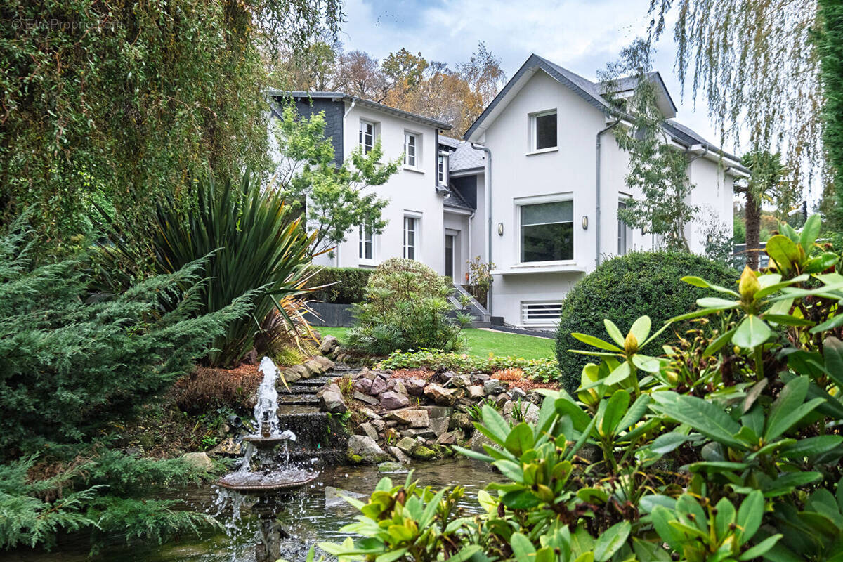 Maison à MONTIVILLIERS