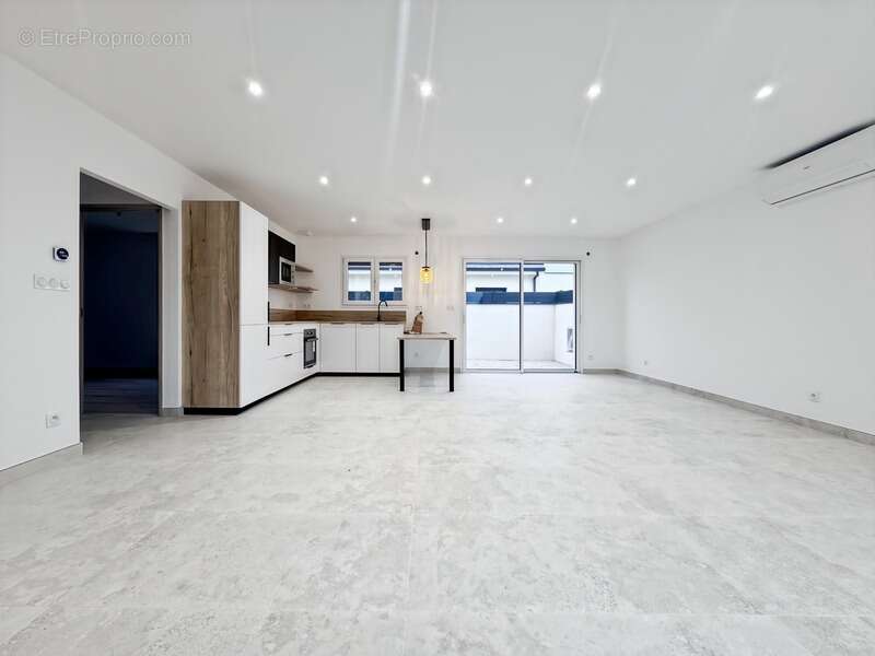 Maison à REMILLY-SUR-TILLE