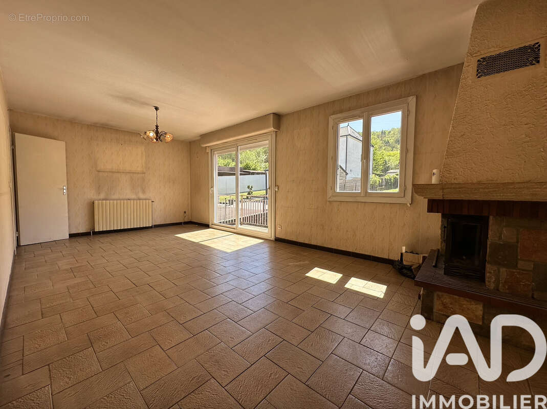 Photo 2 - Maison à SEREMANGE-ERZANGE