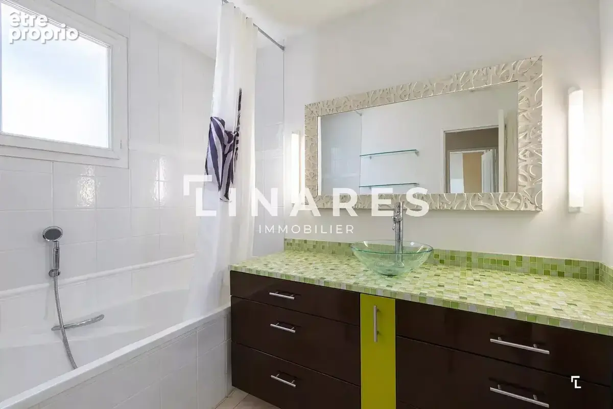 LA JOYEUSE - Maison T5 de 155m2 (123+29m2) - Piscine - Terrain - 13011 Marseille Les Accates - photo 12