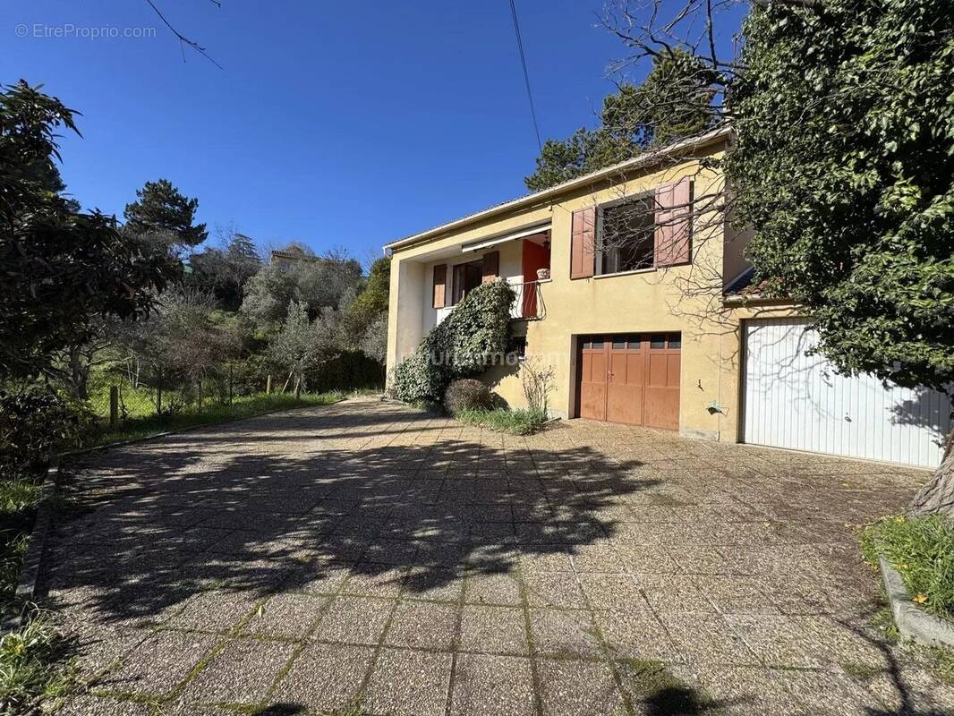 Maison à MANOSQUE