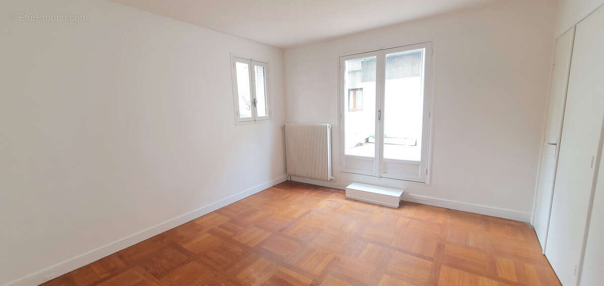 Appartement à PARIS-5E