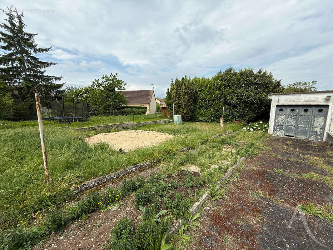 Maison à CHATEAUROUX