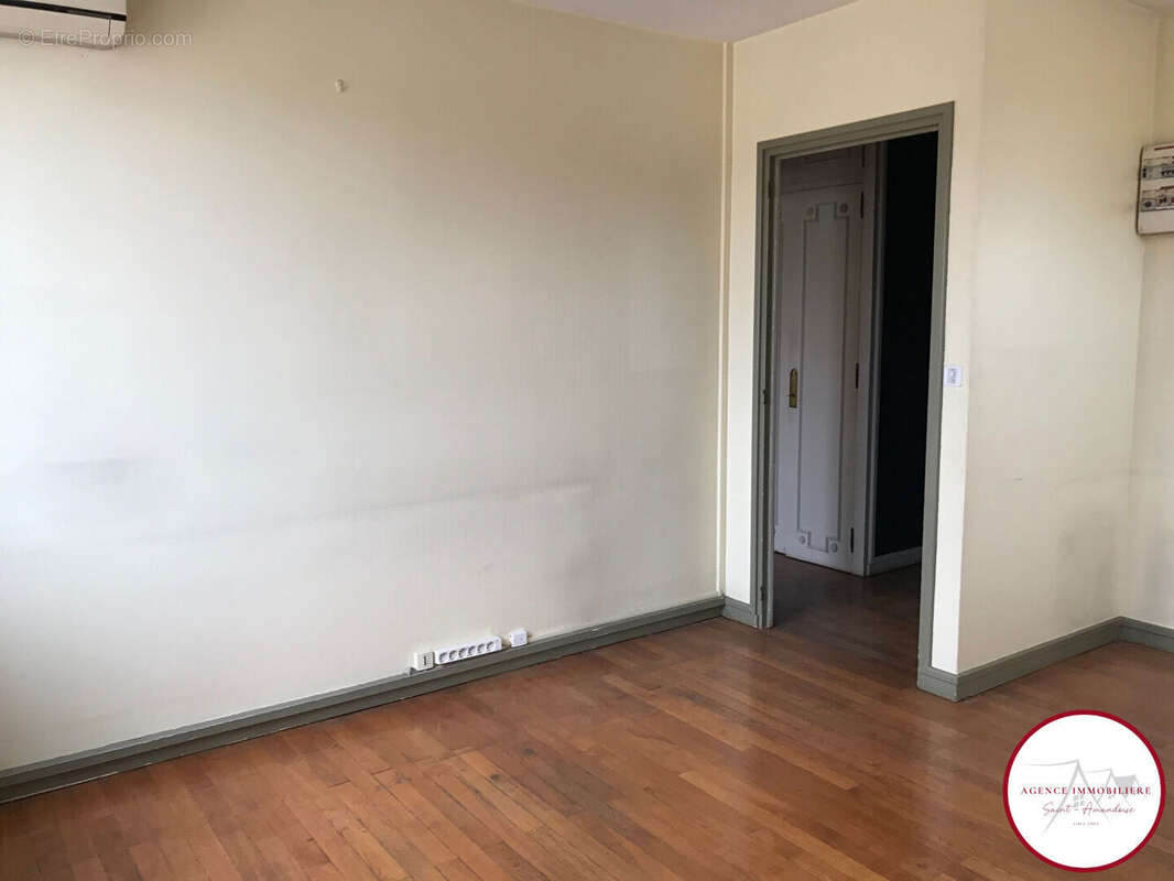 Appartement à SAINT-AMAND-MONTROND