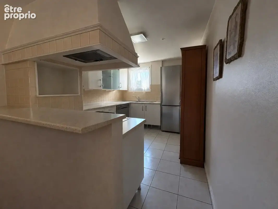 MARIGNANE , bas de villa, T3/T4, garage, jardin , terrasse - photo 5