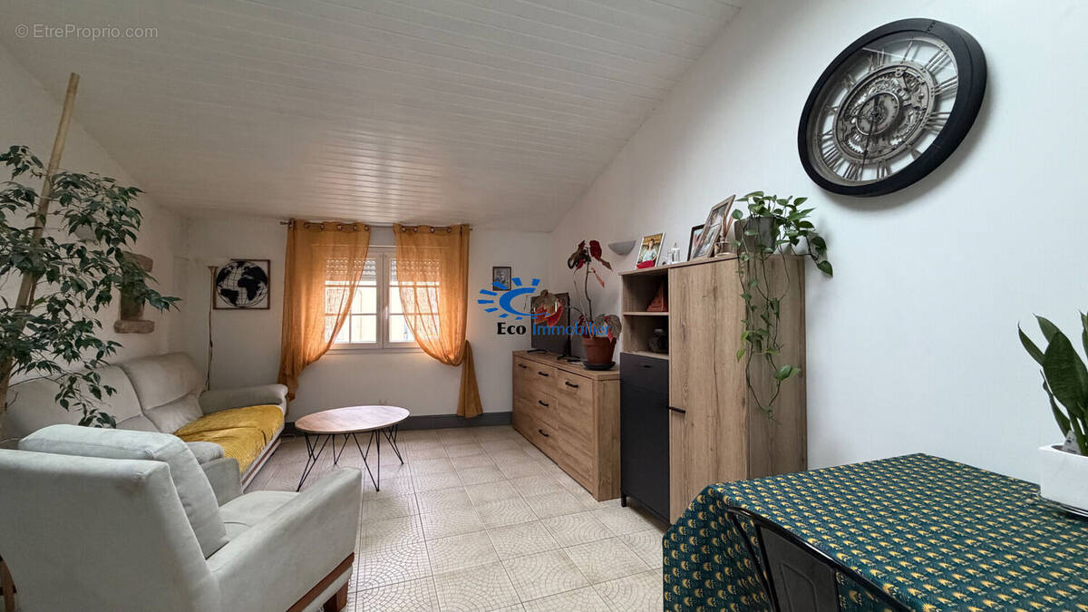 Maison à ANDILLY