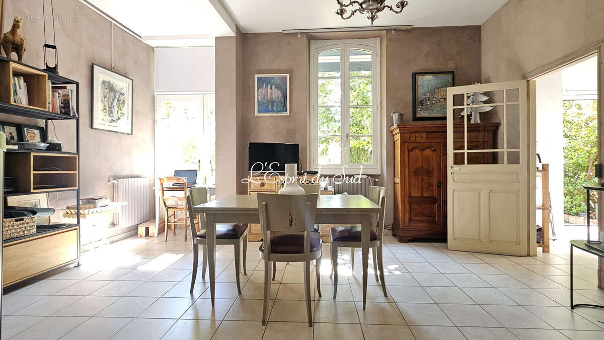 Maison 280 m² à Rabastens  - photo 7