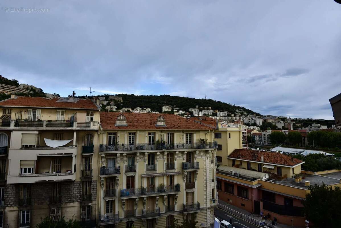 Joli 2 pièces en étage élevé - photo 6