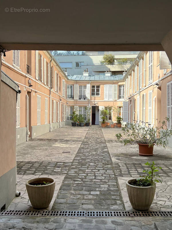 Appartement à BOULOGNE-BILLANCOURT