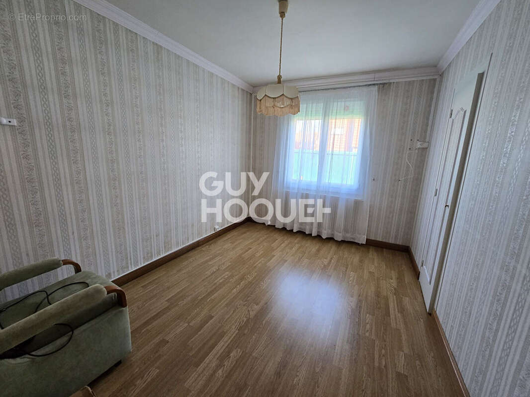 Maison à MILLY-LA-FORET