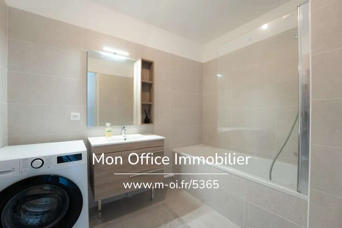 Référence : 6919-MAC - Appartement - T3 - 66m2 - Terrasse - Parking - Aix-en-Provence - La Duranne - 13100 - photo 6