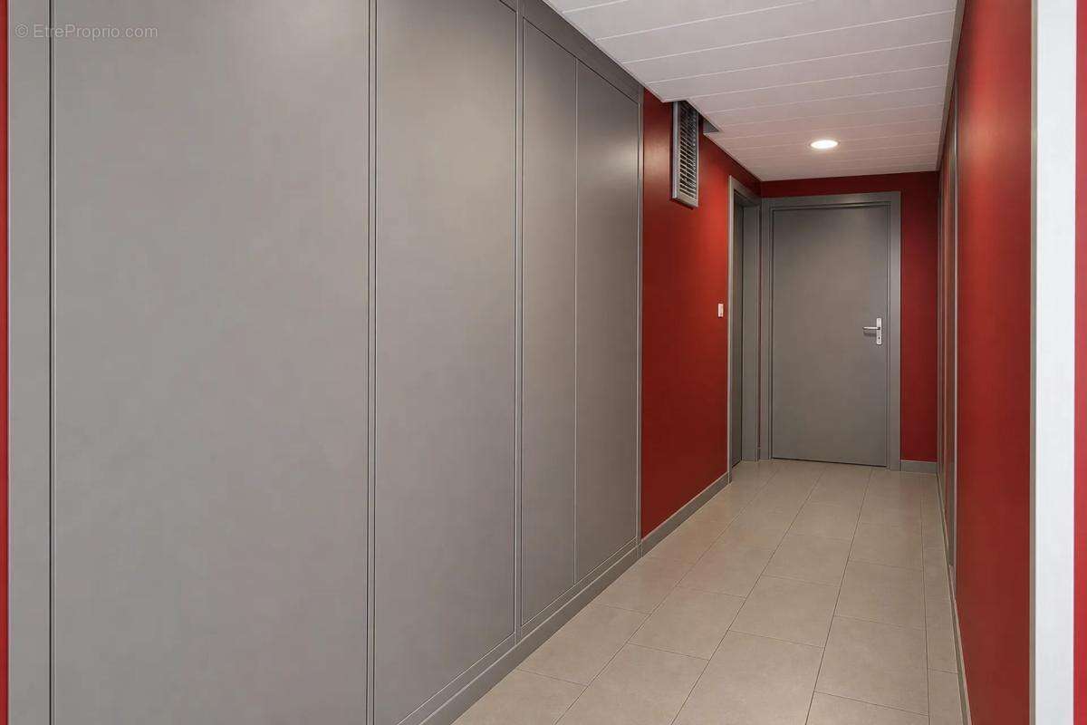 Appartement moderne 3p-Quartier St ASSISCLE-GARAGE-100m²Terrasse - photo 10