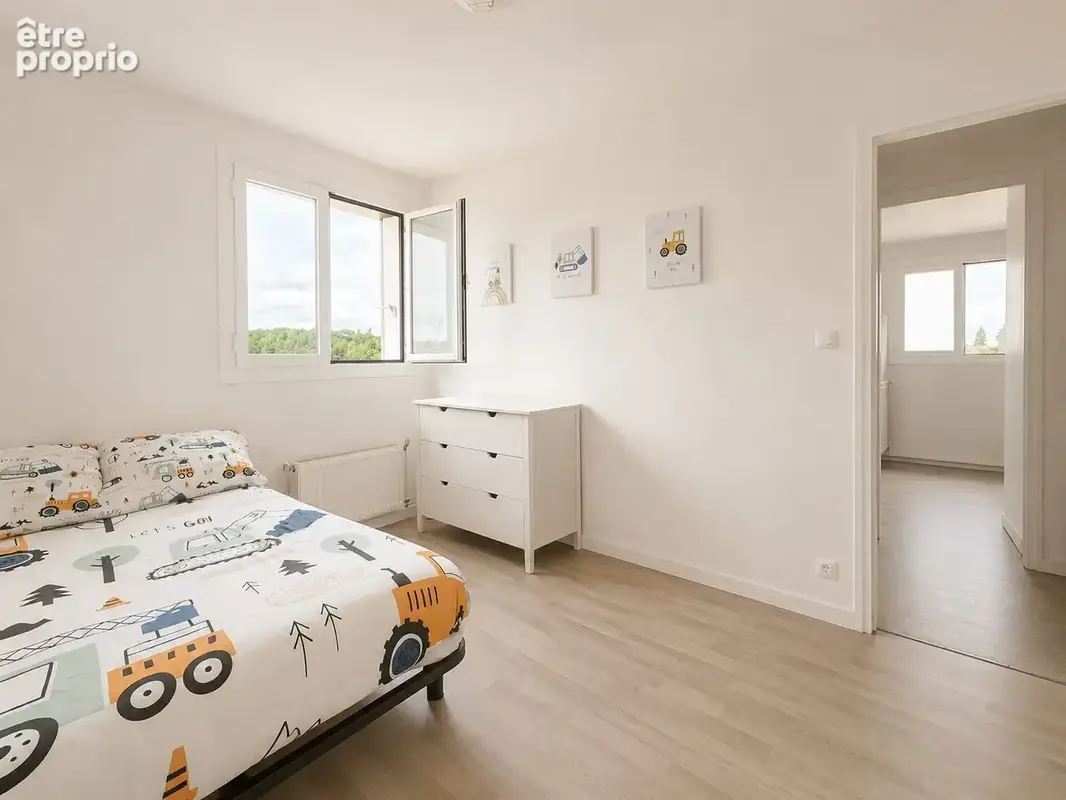 Appartement 84 m² à Guingamp  - photo 6