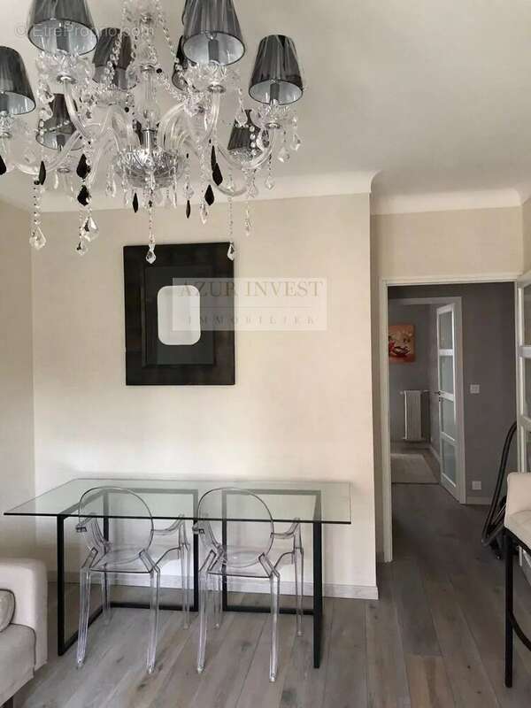 Appartement à ROQUEBRUNE-CAP-MARTIN