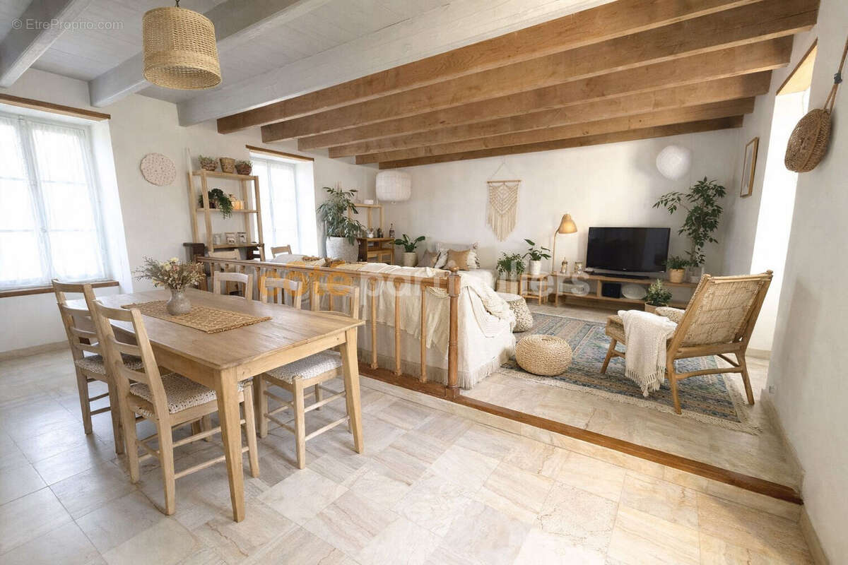 Maison à SAINT-MICHEL-EN-L'HERM