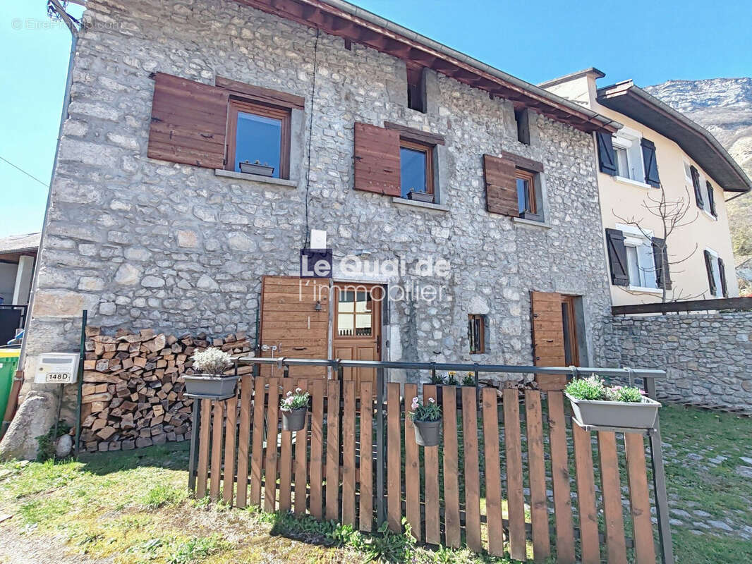 Maison à SAINT-PAUL-DE-VARCES