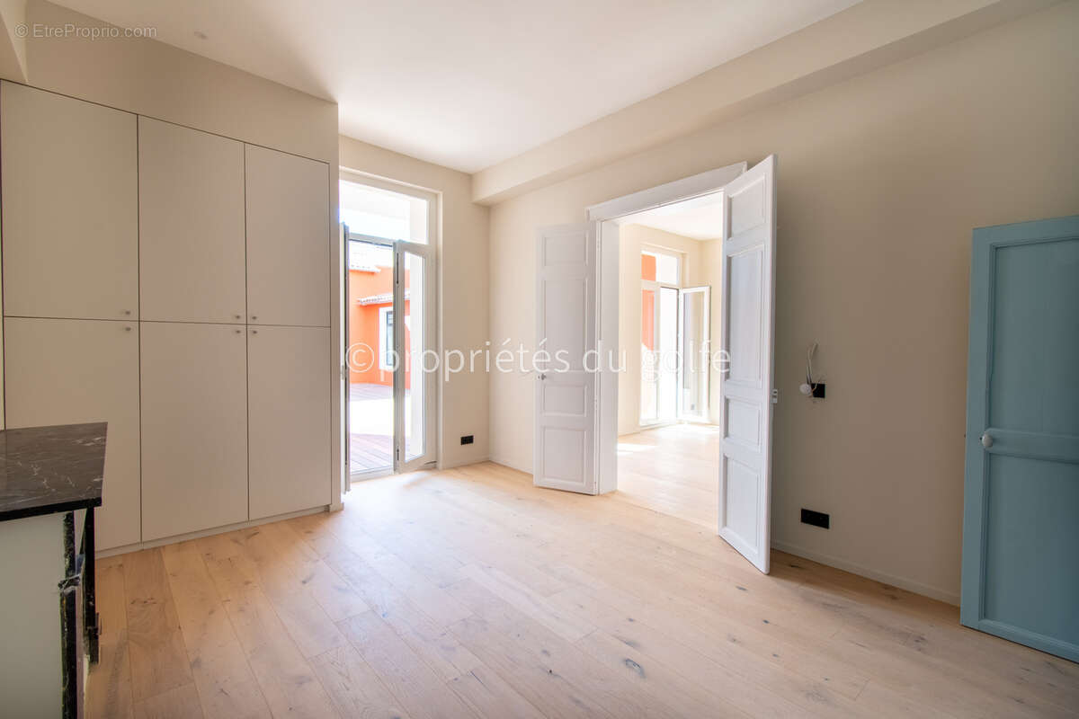 Sète, vue quai, appartement 3 pièces avec terrasse, ascenseur, - photo 20
