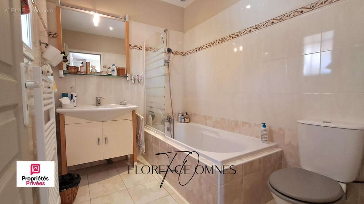 TREBES Villa d'exception avec appartement indépendant, piscine et parc arboré de 2 065 m² - photo 12
