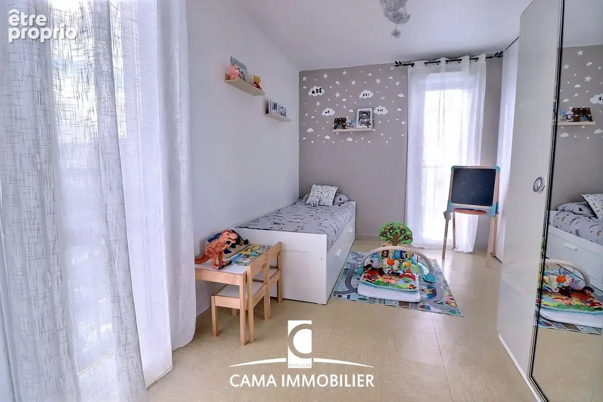 Exclusivite - proche centre ville - 2 chambres - cave - parking - photo 5