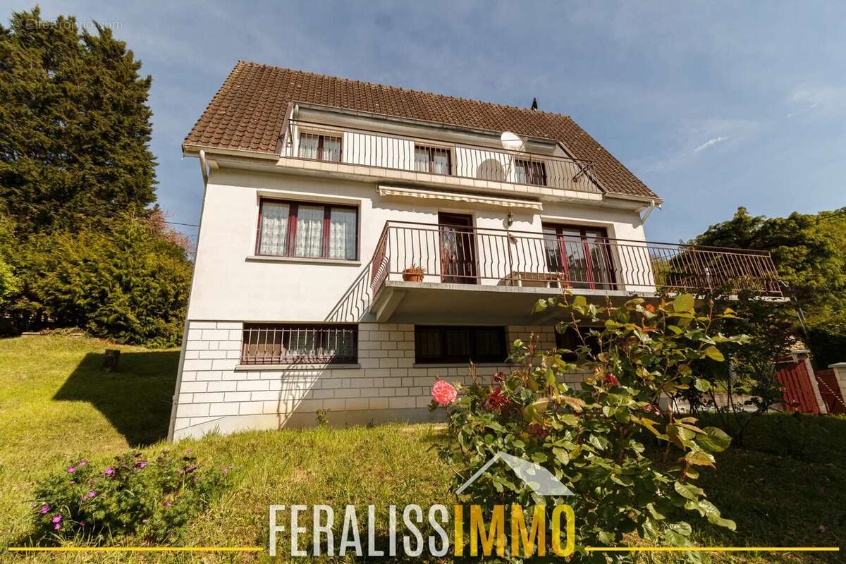 Maison à VAUX-SUR-SEINE