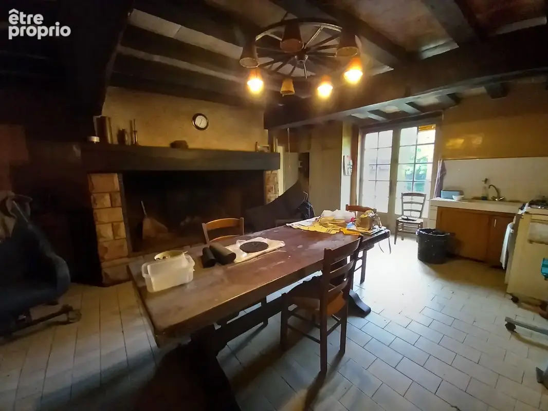 Propriété avec maison d'habitation 150m2, dépendances et 1ha de terrain - photo 5