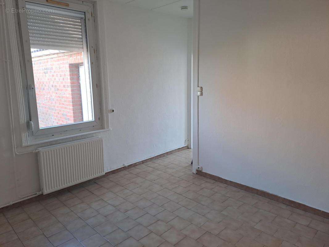 HARNES - Maison semi individuelle T3 de 83 m² - photo 2