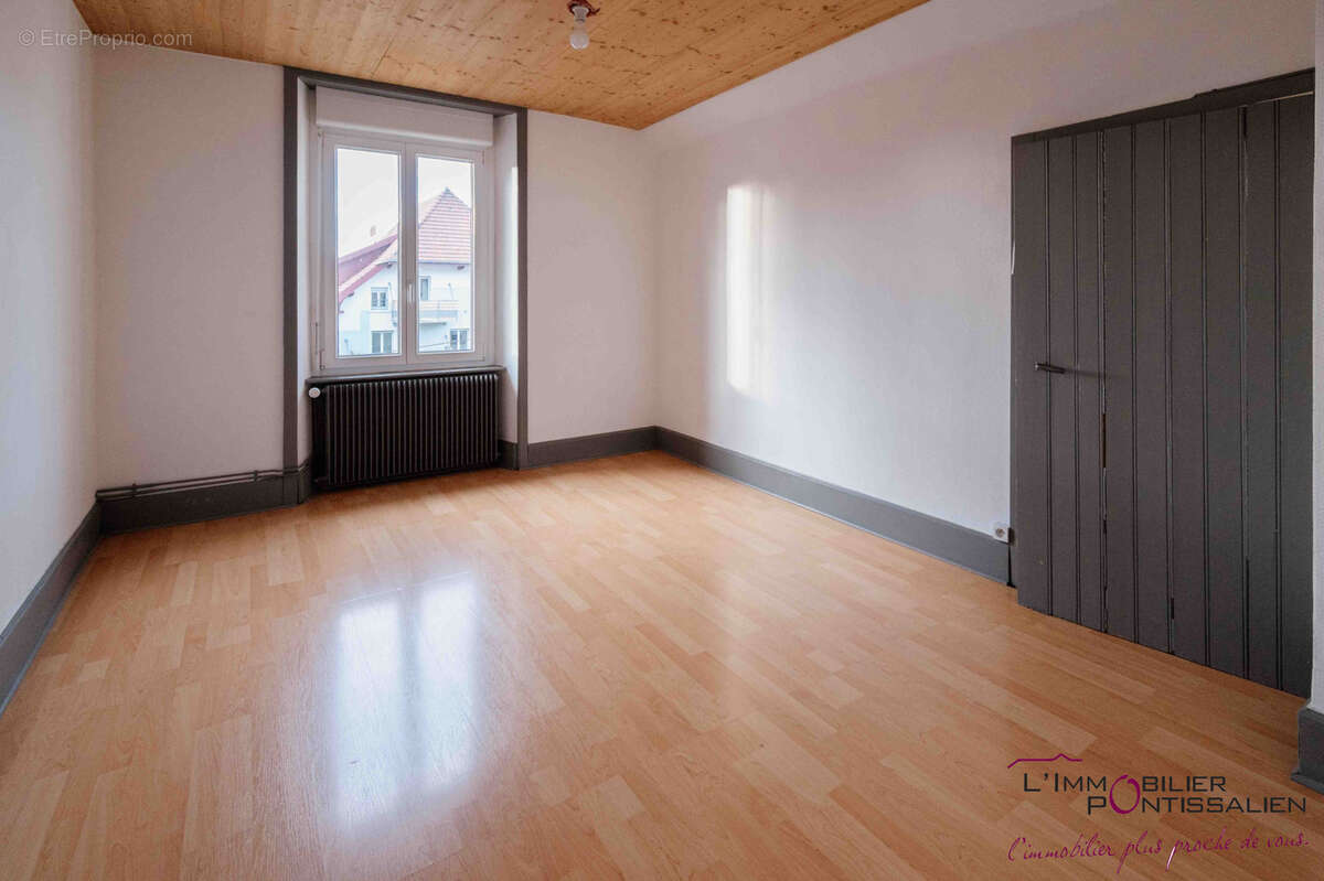 Appartement à PONTARLIER