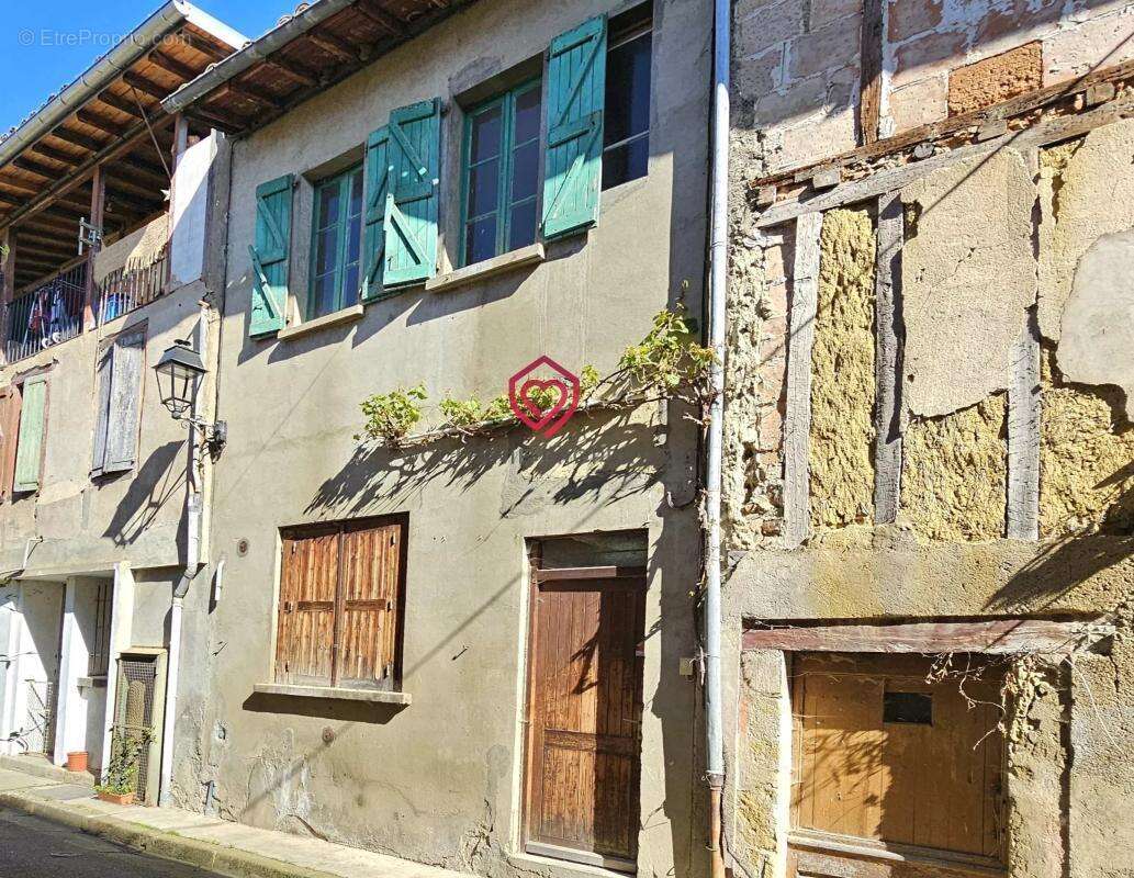 Appartement à DAUMAZAN-SUR-ARIZE