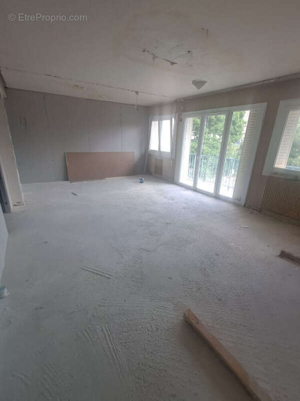 T2 d'environ 32 m² boulevard Hardeval - photo 4