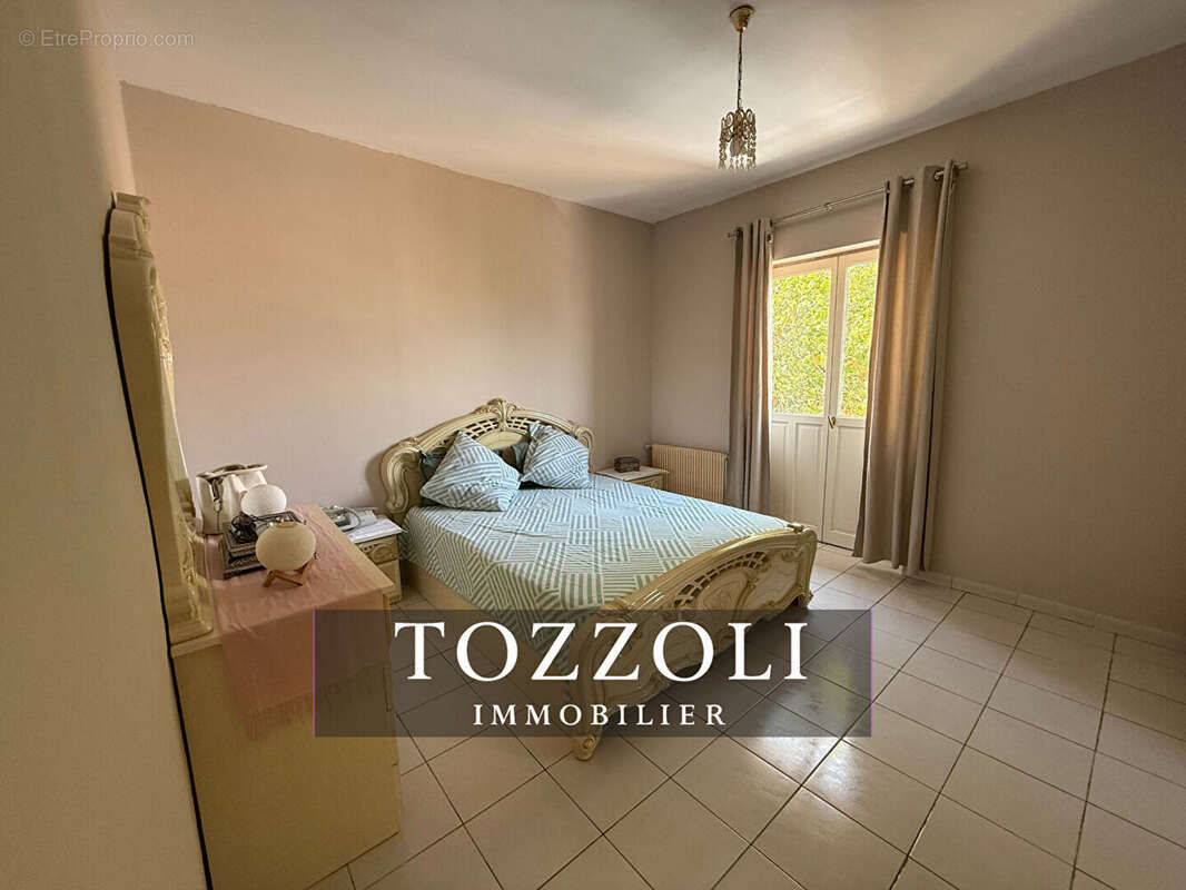 Maison Diemoz 7 pièce(s) 155.25 m2 - photo 7