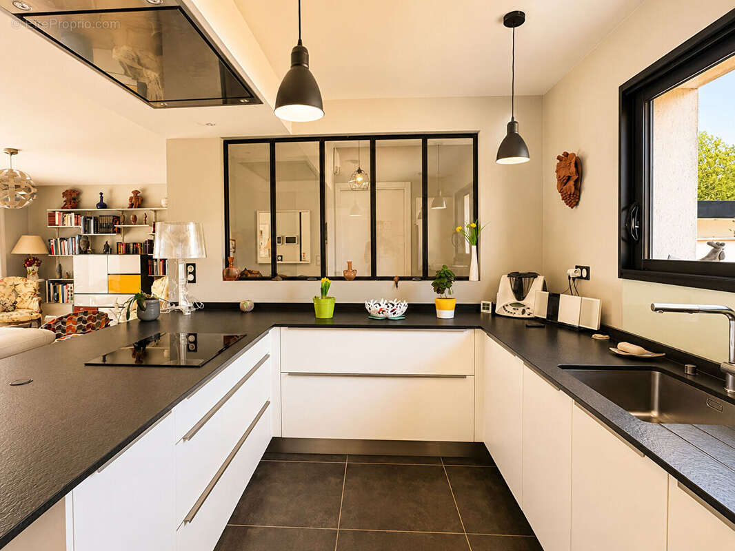 Maison 7 pièces 151m² avec piscine à Saint-Loubès - photo 9