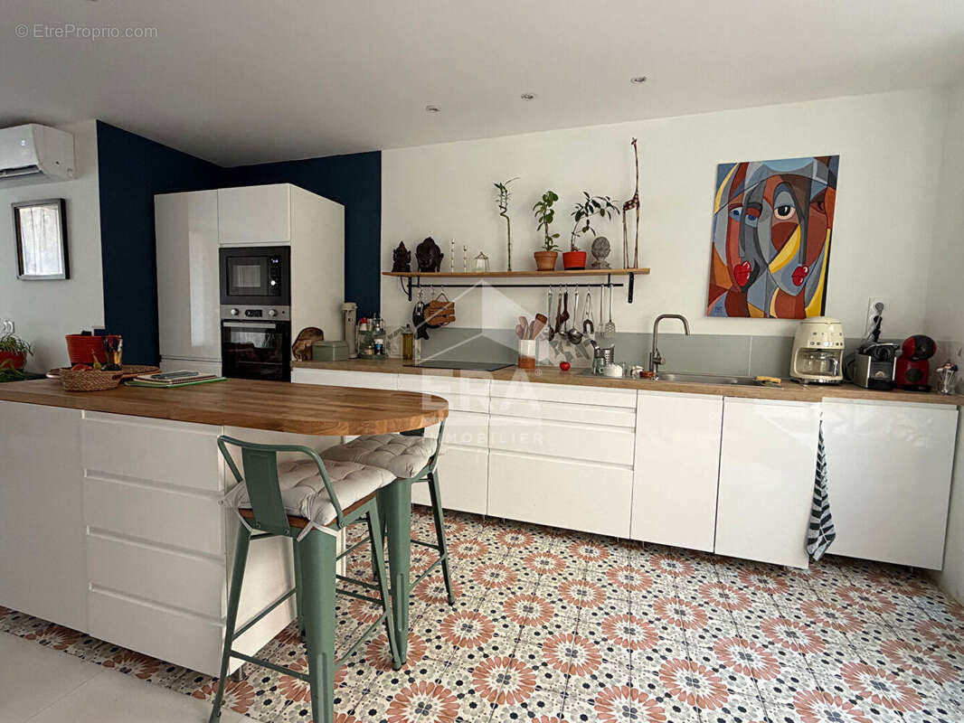 Maison à AZILLE