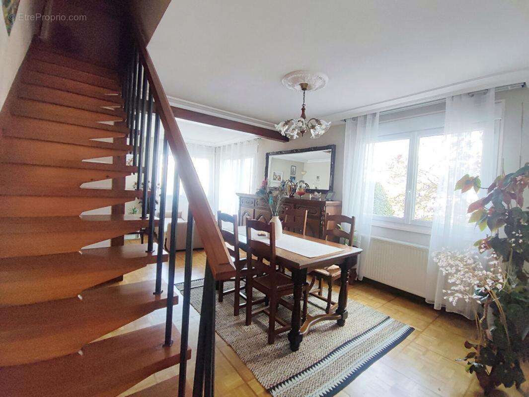 Maison à ROMAINVILLE