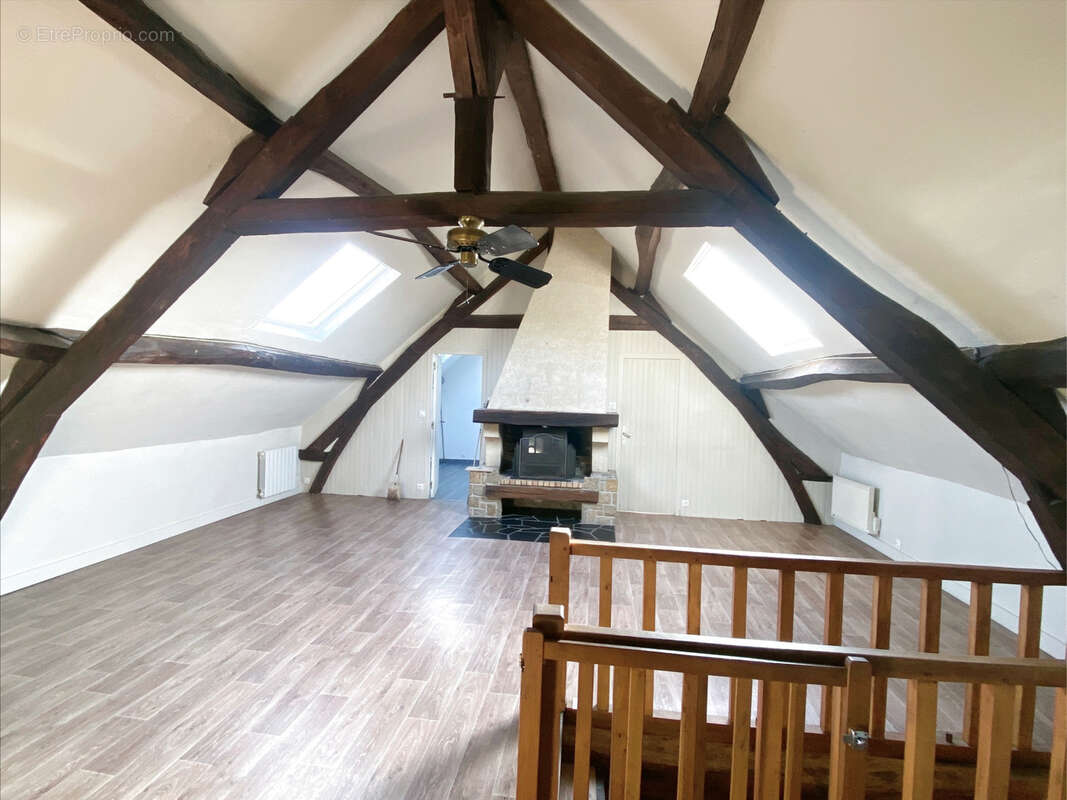 Appartement à HOUDAN