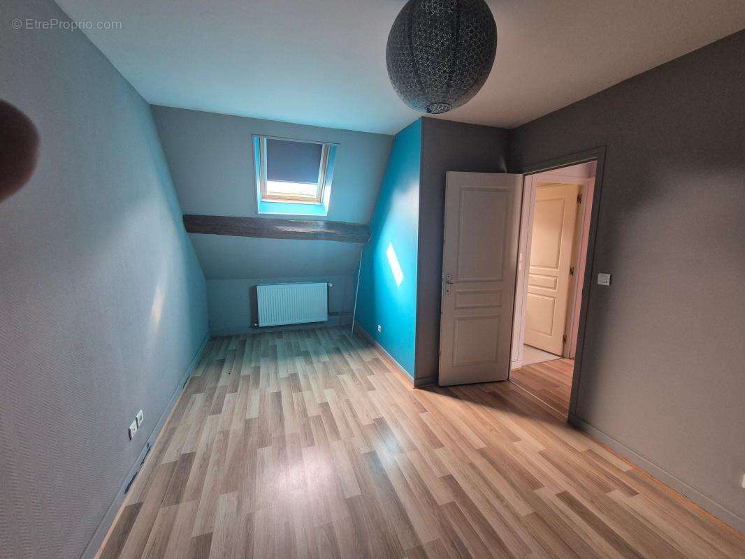 Maison à MESVES-SUR-LOIRE