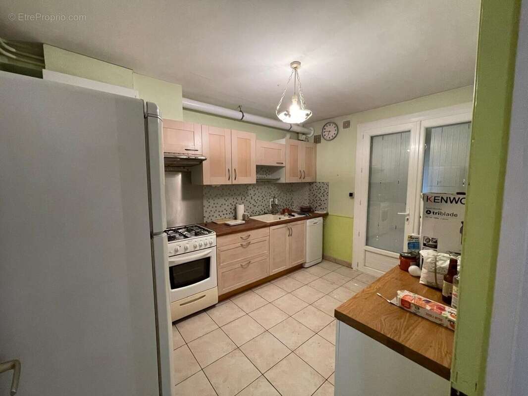 Maison 74 m² à Cahors  - photo 2
