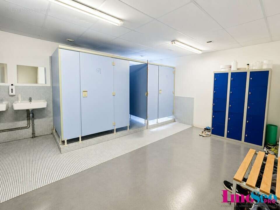 Entrepôt à vendre - photo 12