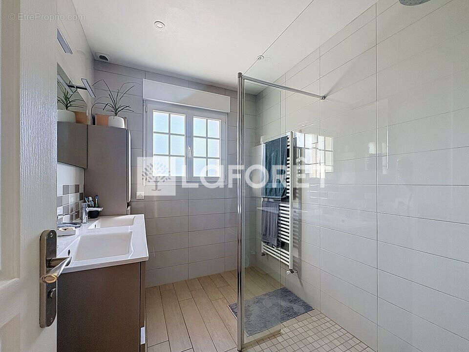 Maison 5 pièces 100 m2 - photo 9
