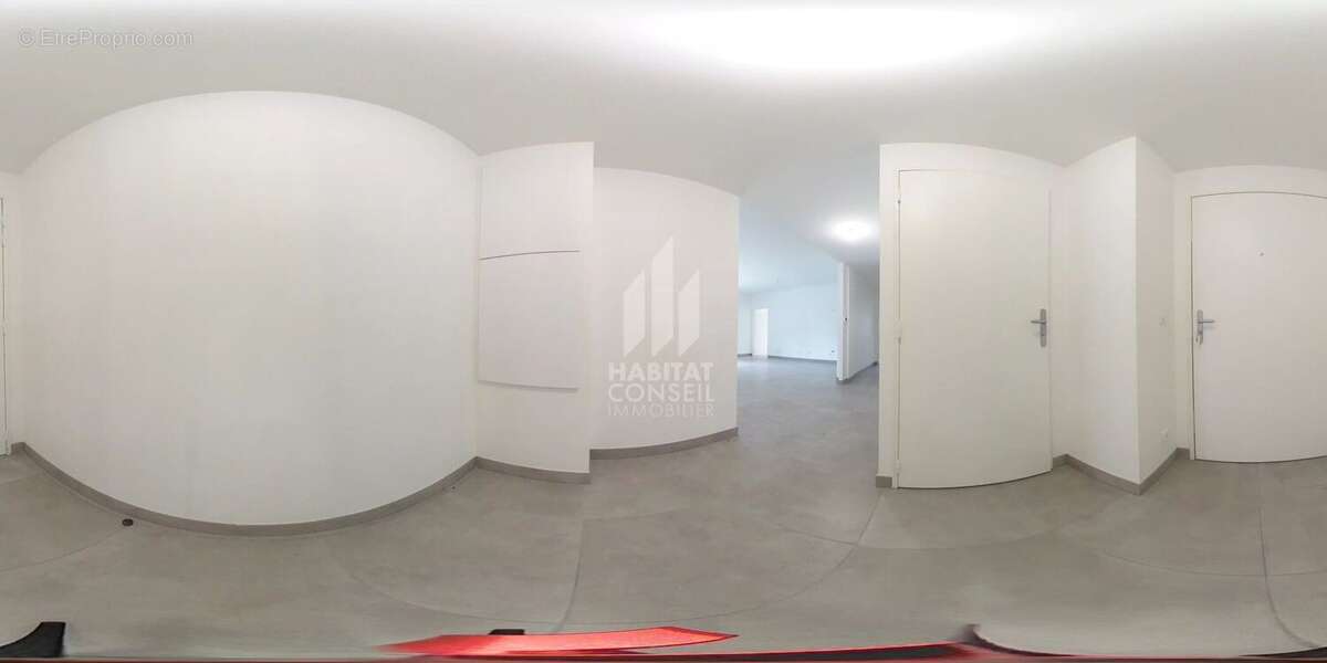 Appartement à BOURGOIN-JALLIEU