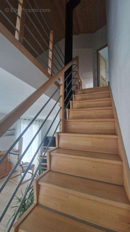 Maison à SAINT-JULIEN-DE-CONCELLES