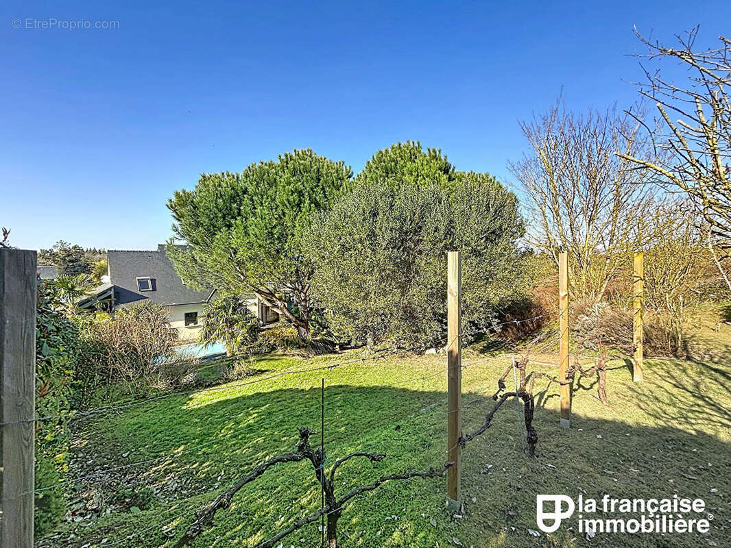 A VENDRE - Domaine Cicé Blossac - propriété 7 pièces - photo 6