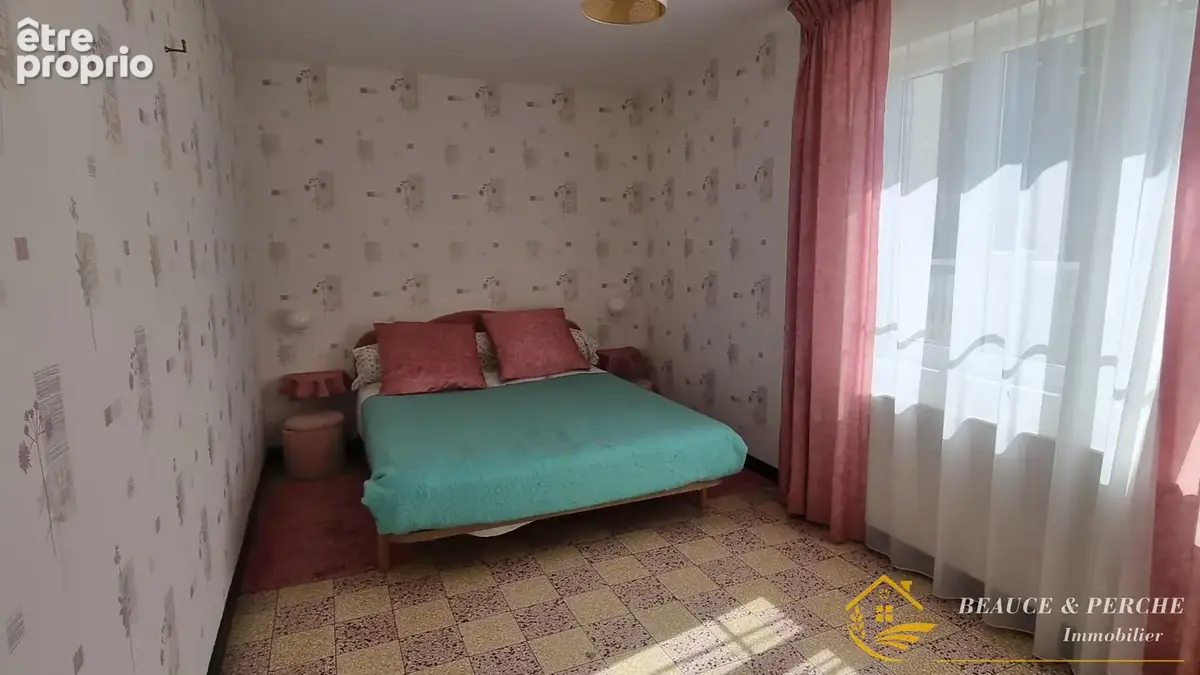 Maison 5 pièces 91 m² à vendre à Yevres (28160) - photo 9