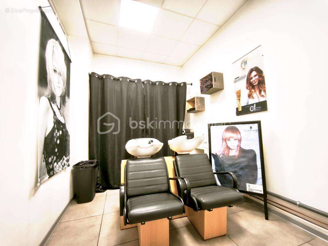 Commerce à LEZIGNAN-CORBIERES