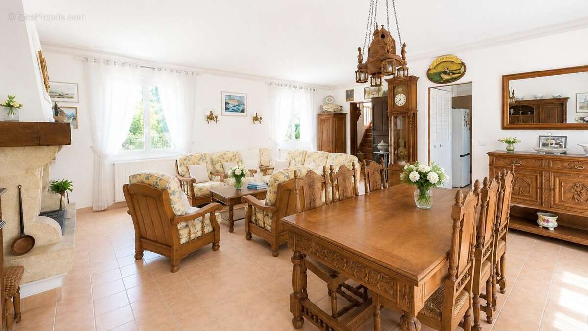 Maison à LE POULIGUEN