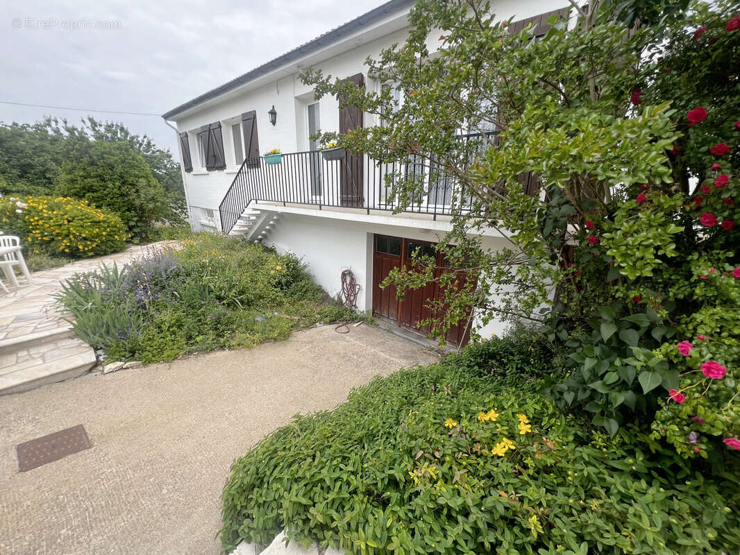 Maison à CHATELLERAULT