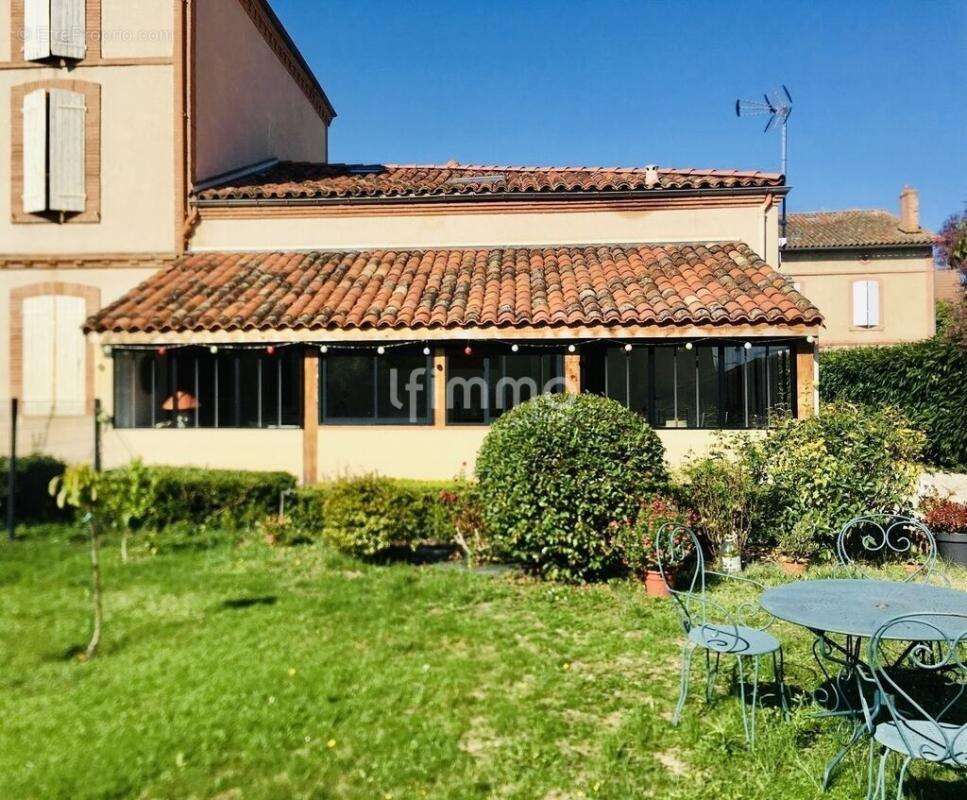 Maison à CASTELSARRASIN