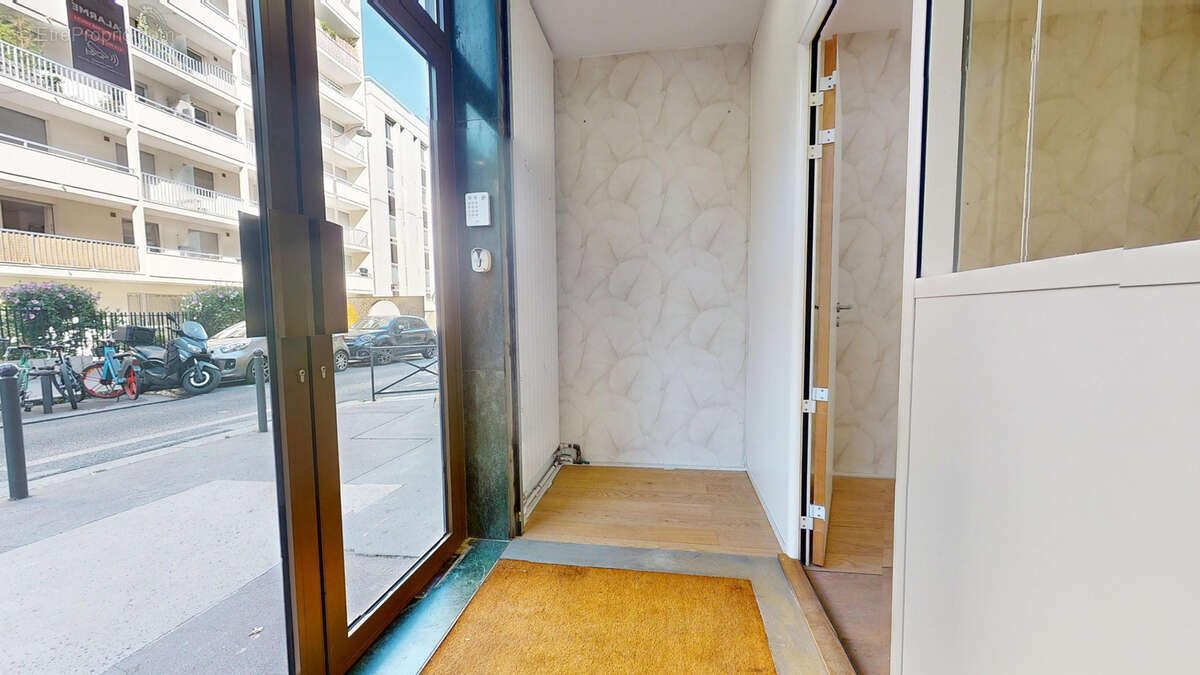 Commerce à PARIS-12E