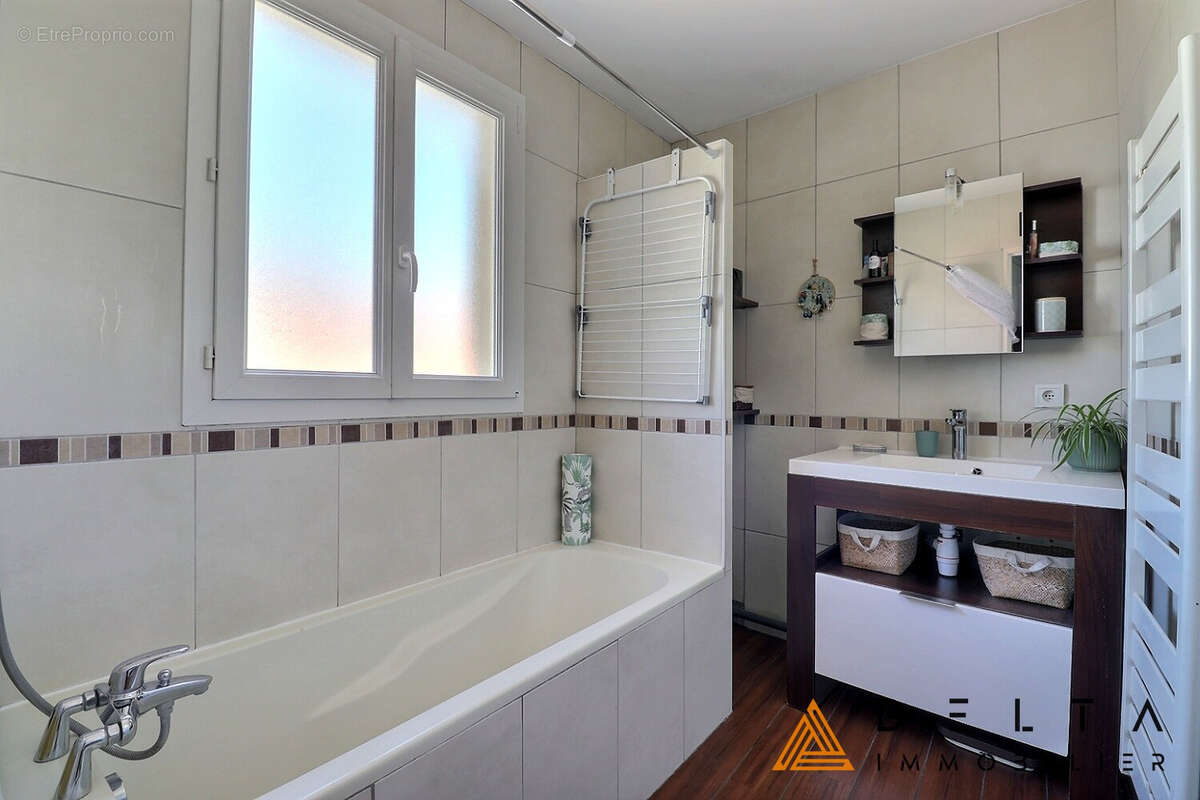 Maison 73.9 m² sur 496 m² de parcelles - photo 10